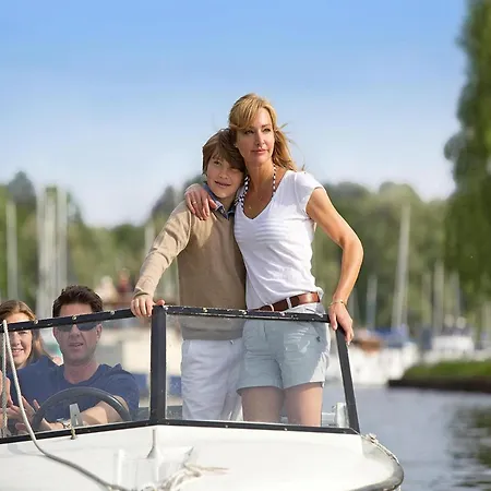 Appartement Geschmackvoll Eingerichtetes Rechlin