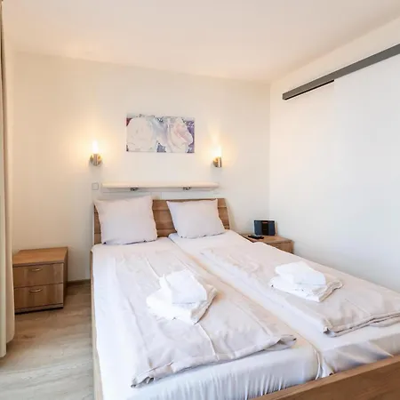 Geschmackvoll Eingerichtetes *