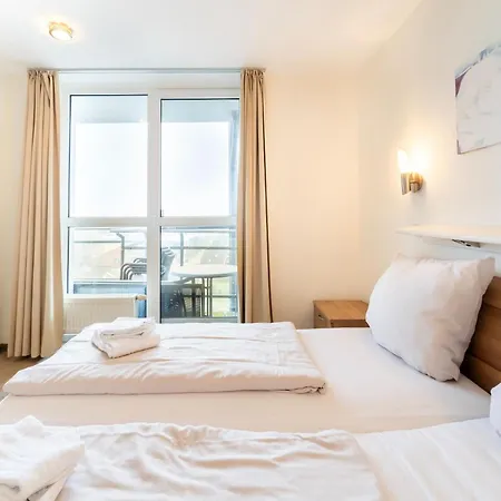 Appartement Geschmackvoll Eingerichtetes Rechlin