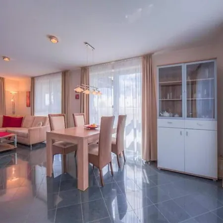 Apartmán Geschmackvoll Eingerichtetes *